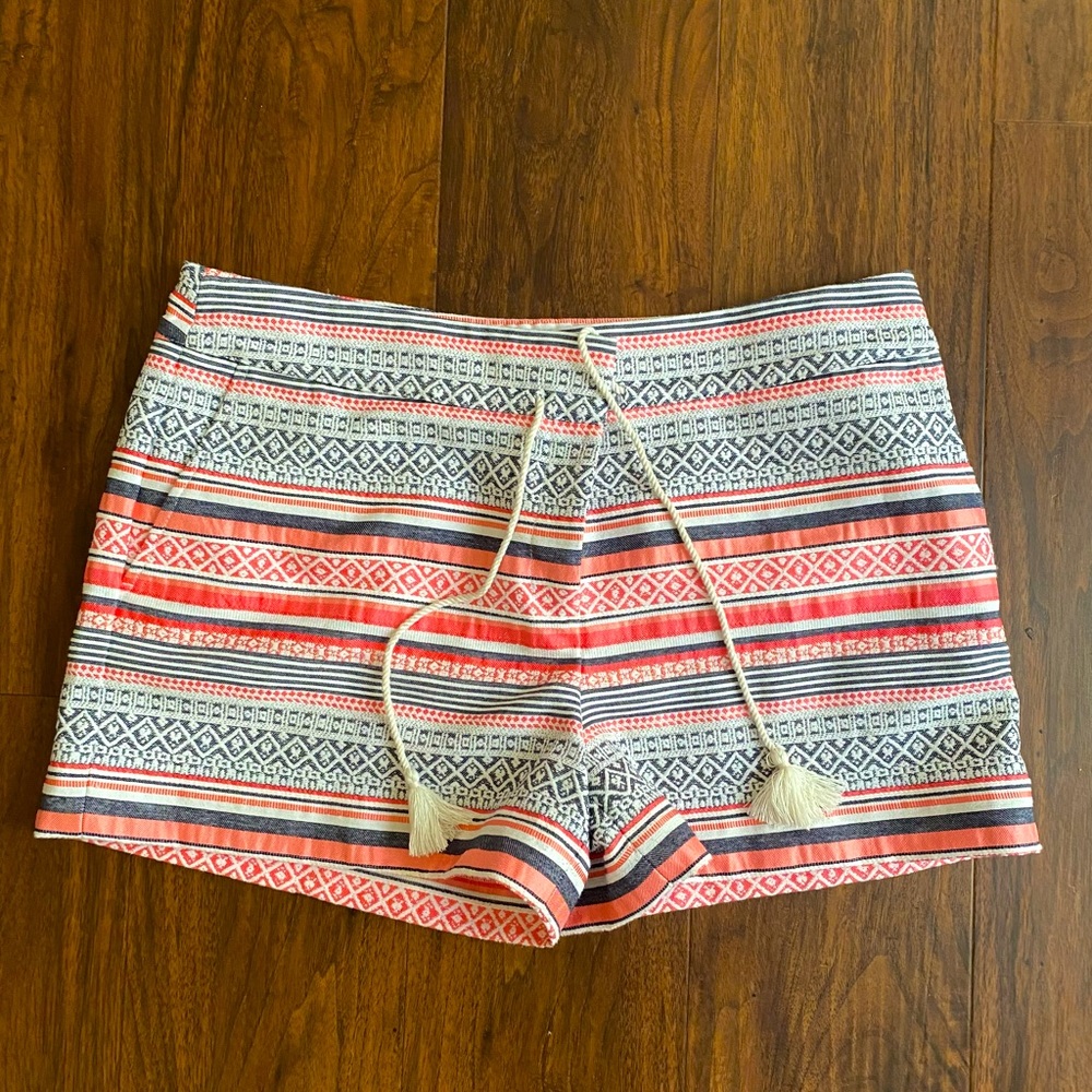 Ann Taylor LOFT Patterned Shorts Size 14